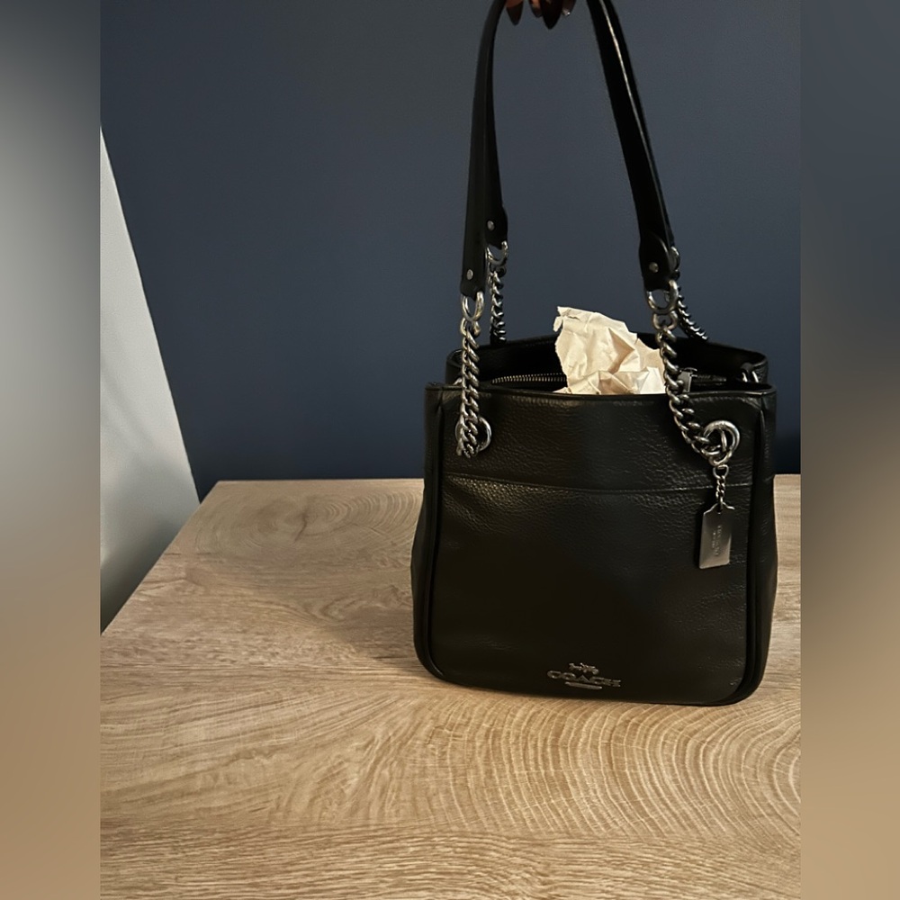 Like new coach purse
